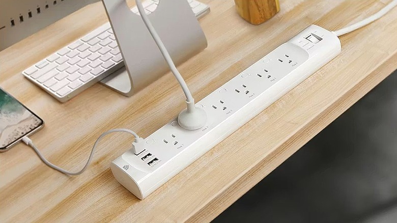 Devices connected to Kasa smart plug