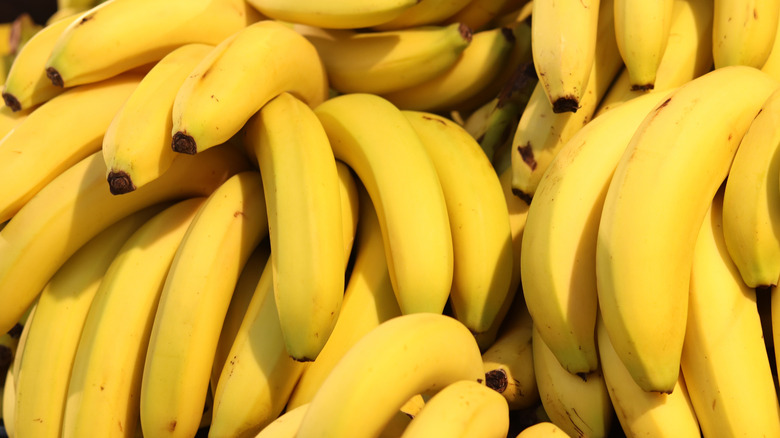 Ripe bananas in a pile