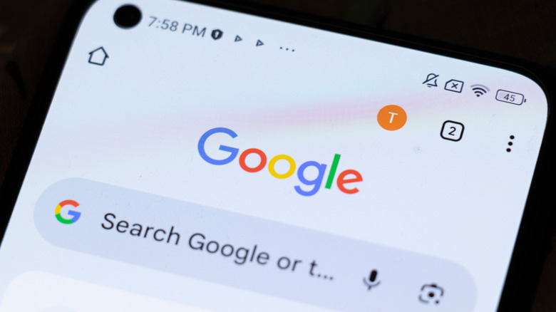 Google search engine on a smartphone