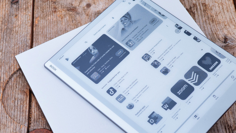 Google Play store on the Boox Go 10.3 tablet