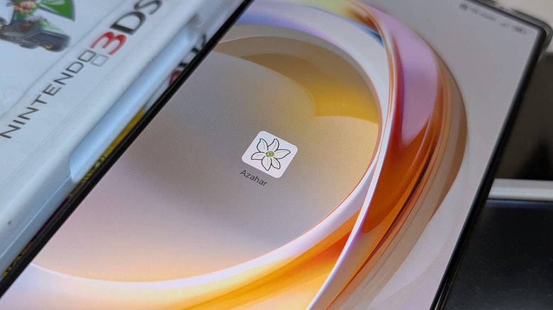 Azahar Nintendo 3DS emulator icon on Android phone