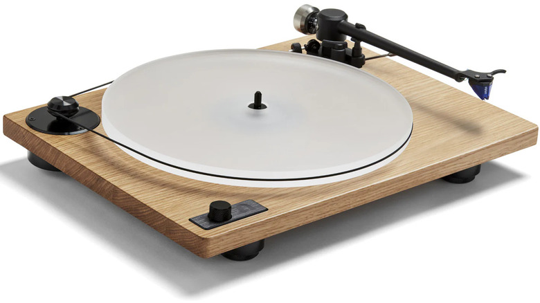 The U-Turn Orbit Theory Turntable on a white background