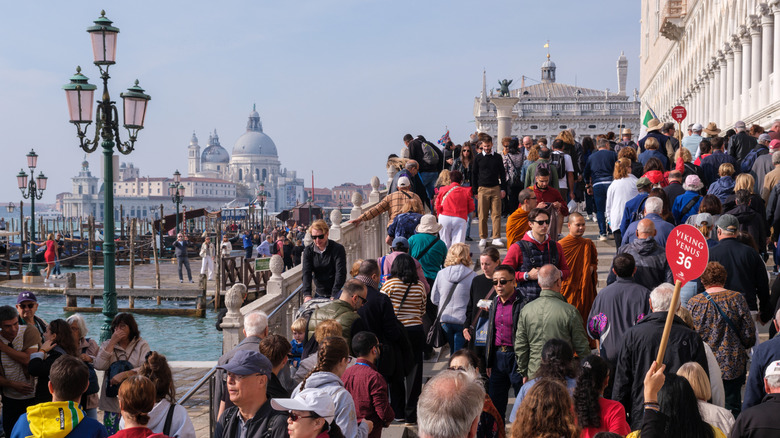 A huge crowd in a city