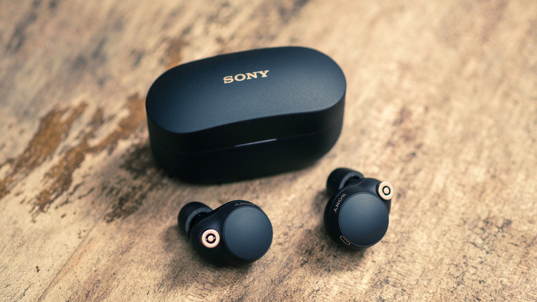 Sony Bluetooth earphone WF-1000XM4 SME