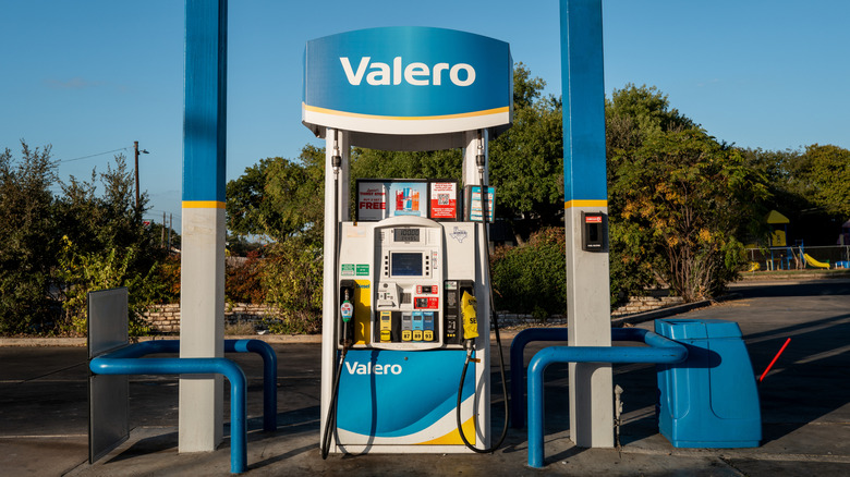 The front of a gas station pump.