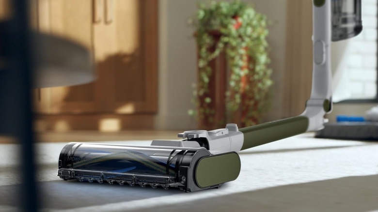 The Shark PowerPro Flex Pet Plus Cordless Vacuum﻿: MultiFlex arm is pictured in a close-up.