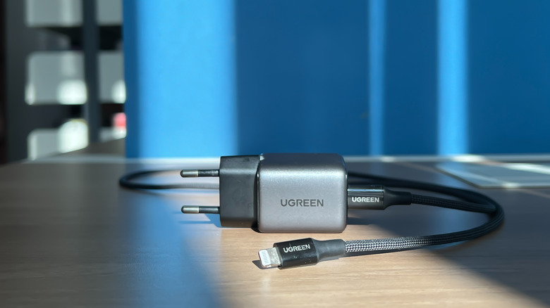 Ugreen charger on a table.
