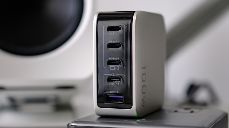 Closeup view of an Ugreen multi-port charger.