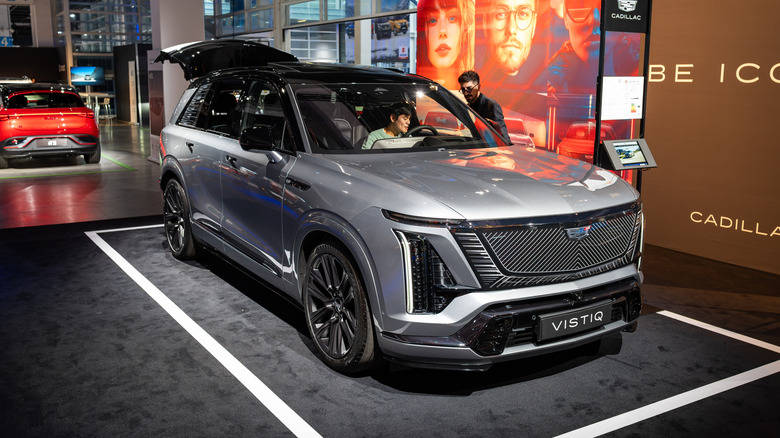 Cadillac Vistiq at an auto show