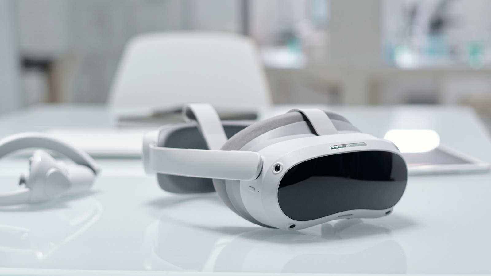 bgr.com - Joe Oliveto - 3 Reasons Why Your VR Headset Is Collecting Dust
