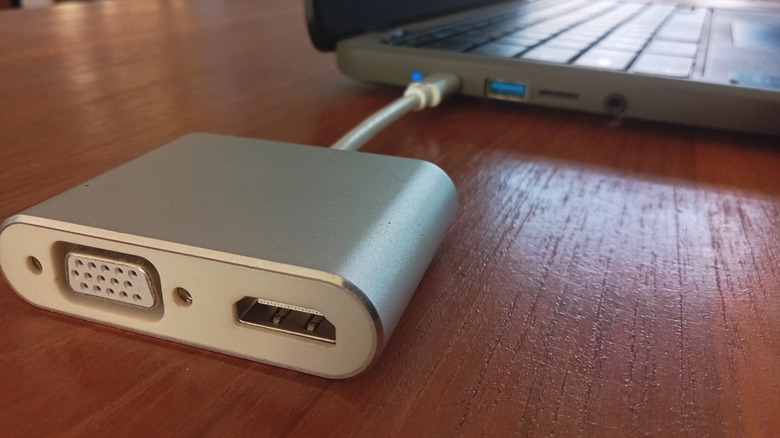 Type-C to VGA and HDMI adapter