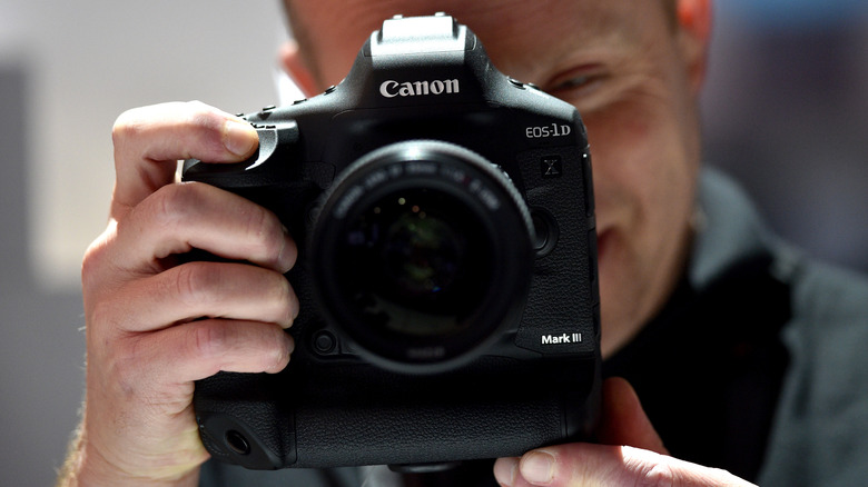 Photographer shooting with a Canon EOS-1D