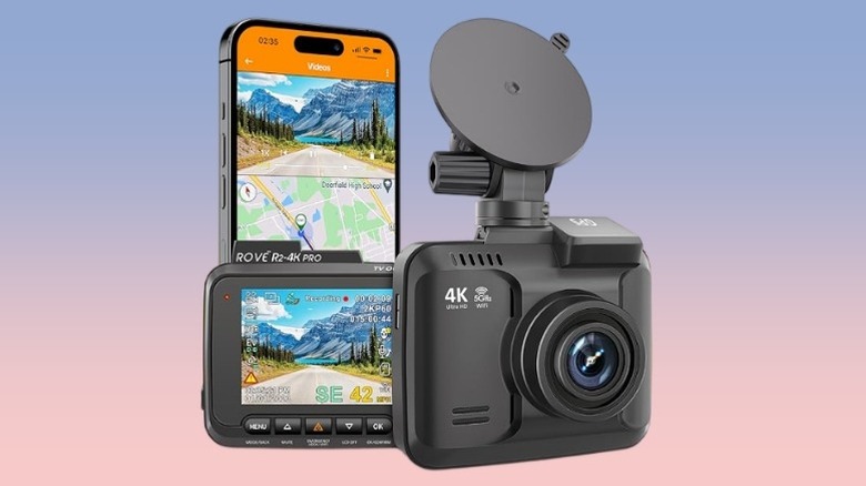 Rove R2-4K Pro dash cam againt a gradient background