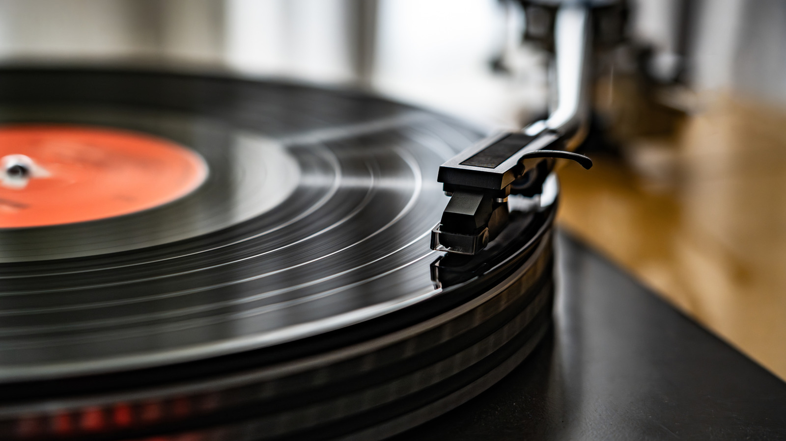 4 Gadgets That Can Upgrade Your Old Stereo System - BGR