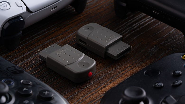 8BitDo's Saturn Genesis Retro Reciever Adapter