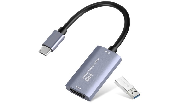 Guermok Video Capture Card with a USB-C cable and HDMI input.