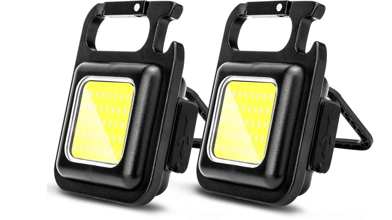 Makdak COB Rechargeable Keychain Flashlight