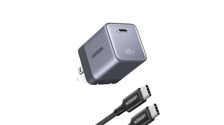 close-up of UGREEN product image for Air 65W wall charger