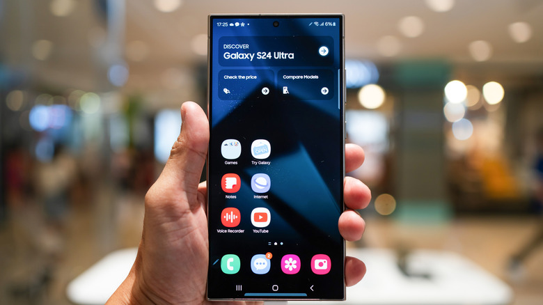 person holding a Galaxy S24 Ultra