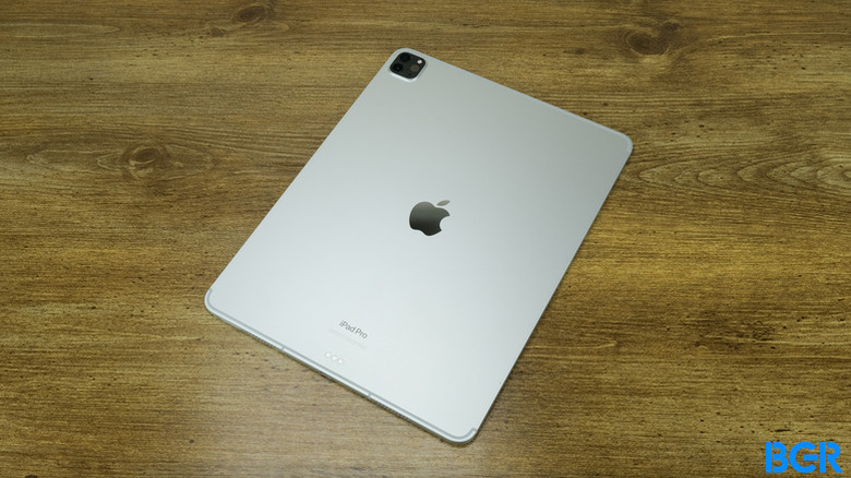 A 2022 iPad Pro placed on a wooden surface