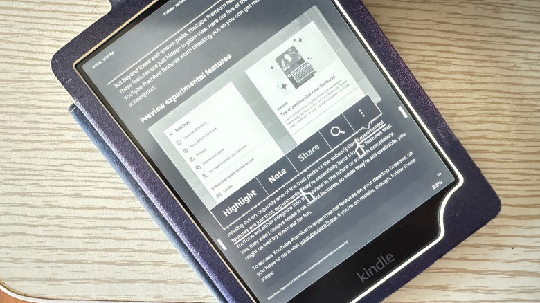 Kindle showing option to highlight text