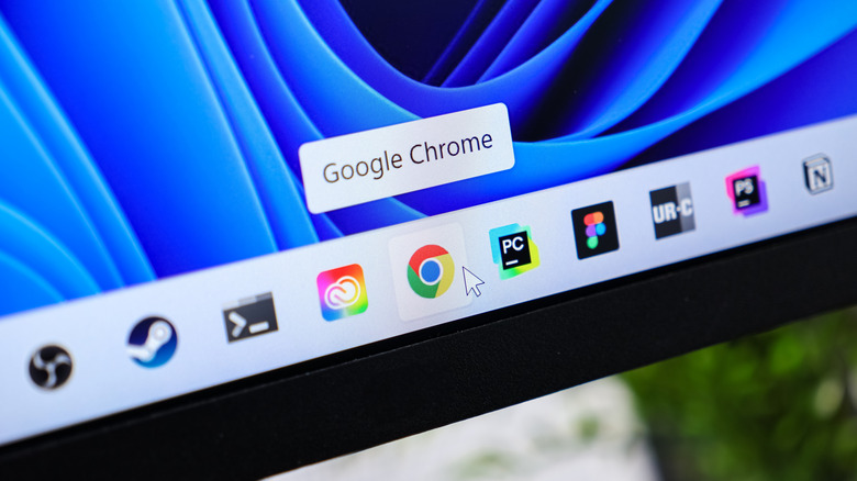 Windows taskbar with a Google Chrome icon