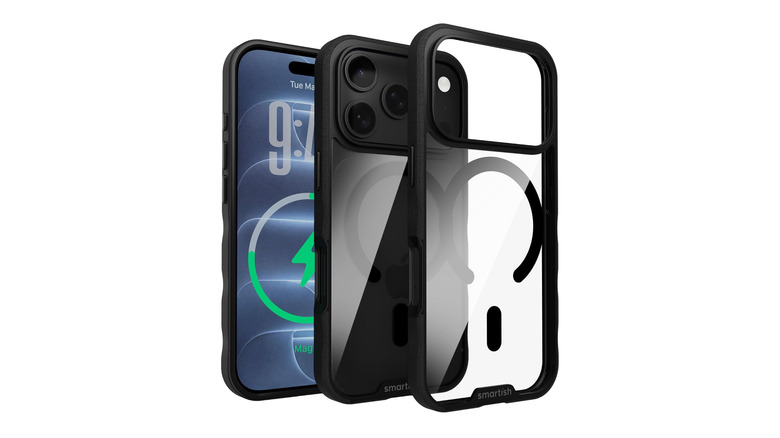 Smartish Gripmunk Clear w/ Magsafe case in Black.