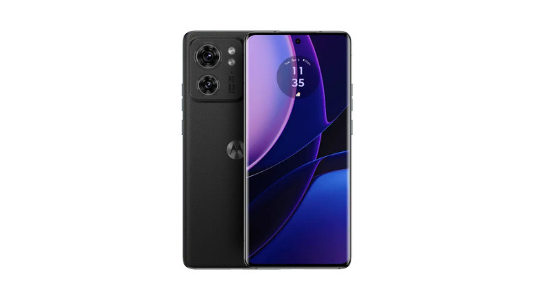 Front and rear view of the Motorola Edge (2023) in black