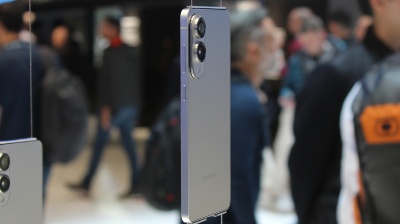 A titled Samsung S25 Edge showing just how thin it is from the side