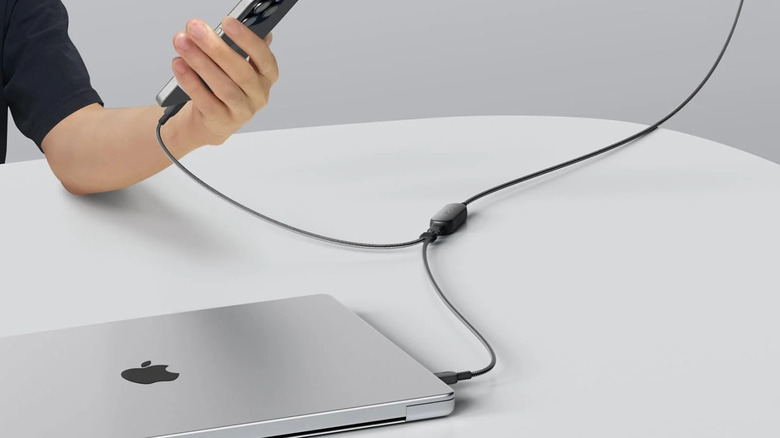 Anker 2-in-1 USB-C to USB-C cable charging laptop and phone