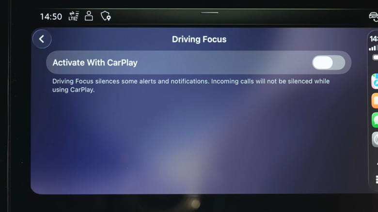 driving focus settings on apple carplay