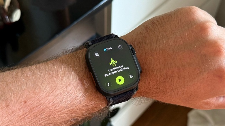 Apple Watch's Workout app on watchOS 26