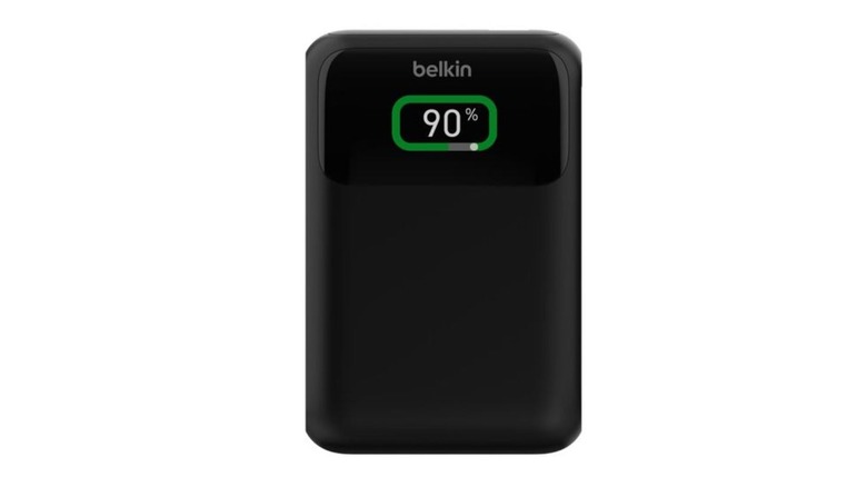 Belkin BoostCharge Pro 3-Port Laptop Power Bank 20K shown with a 90% battery display.