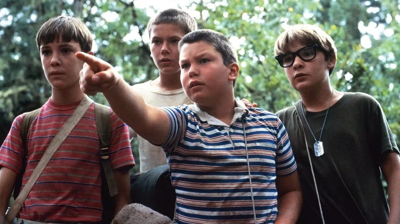 Will Wheaton, River Phoenix, Jerry O' Connell, and Corey Feldman in Rob Reiner's Stand by Me.