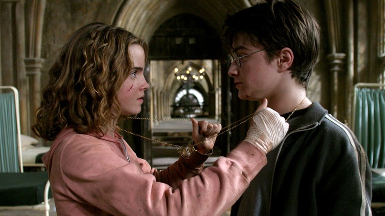Hermione and Harry wearing the Time Turner in Harry Potter and the Prisoner of Azkaban