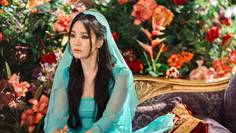 Hye-kyo as Jinniya in Genie, Make A Wish on Netflix