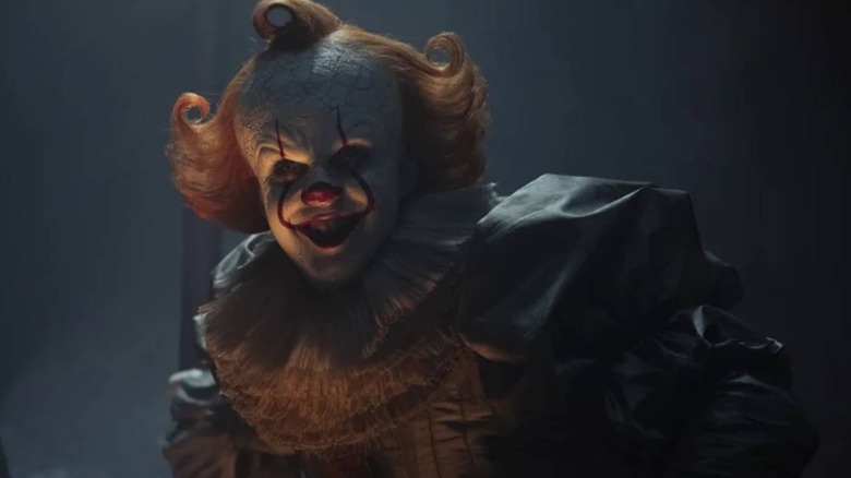 Pennywise (Bill Skarsgård) in IT: Welcome to Derry