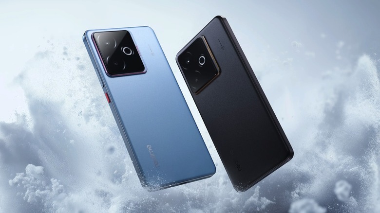 The Realme GT 7T color options.