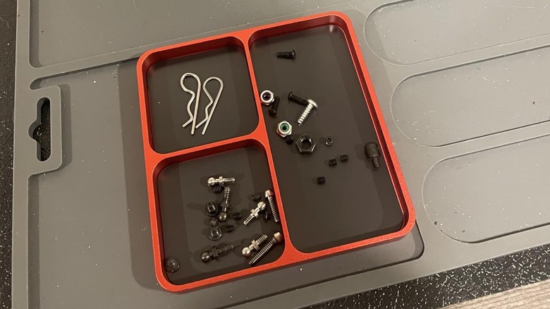 RcThjia magnetic tray holding screws and small hardware.