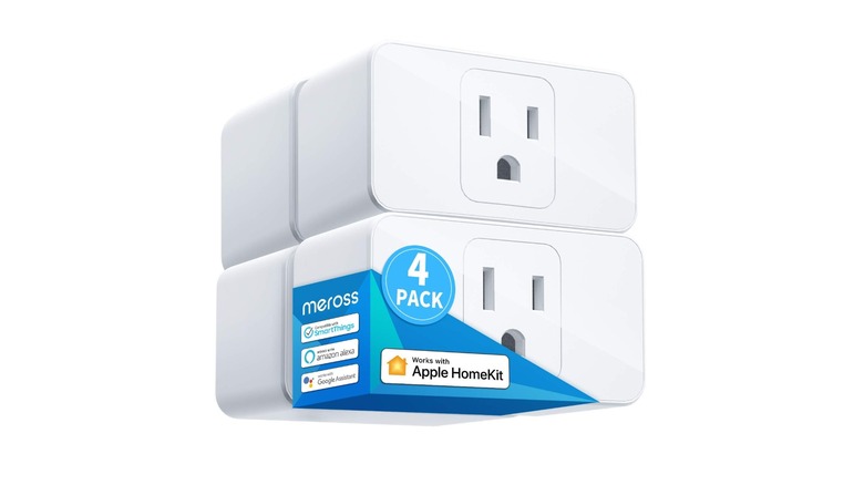 close-up Meross smart plugs 4 pack on white background
