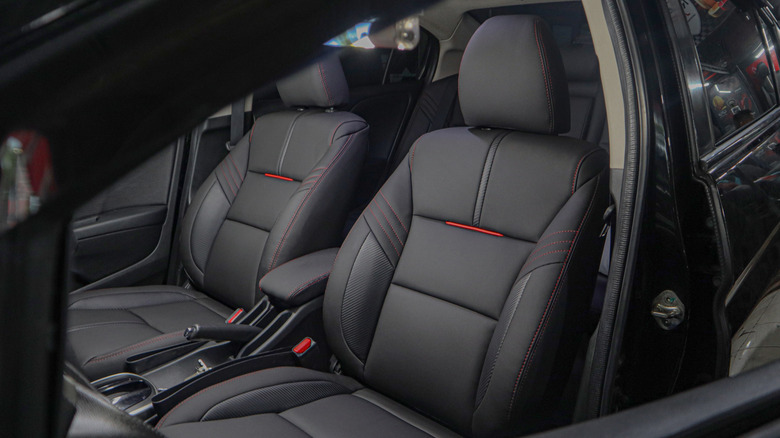 5 Clever Gadgets That Will Give Your Car Seats A High-Tech Upgrade