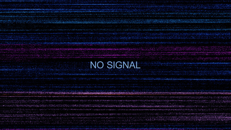 Monitor screen stating "no signal"