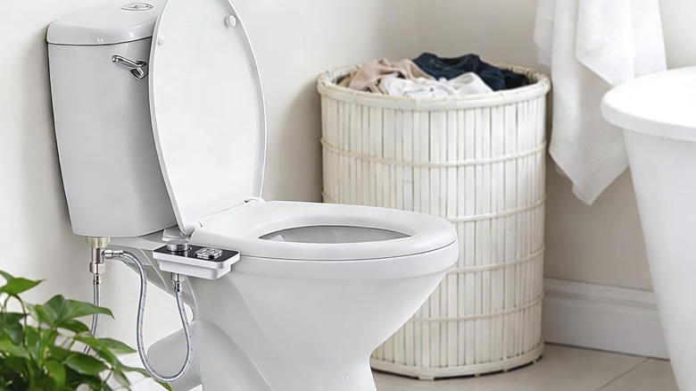 Control knob and buttons for toilet bidet system