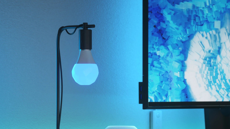 Nanoleaf bulb in a desk lamp