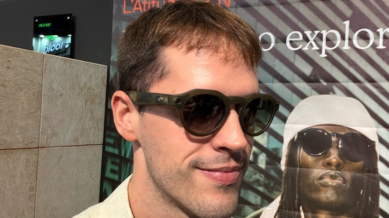 Man wearing L'Atitude smart glasses