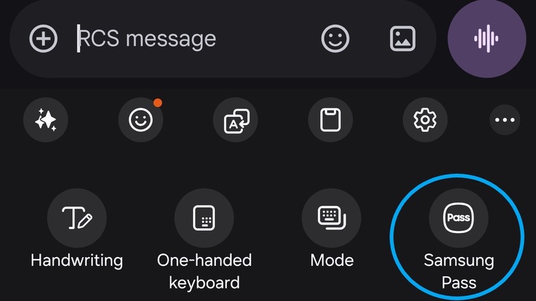Samsung Pass function selection in Keyboard app.