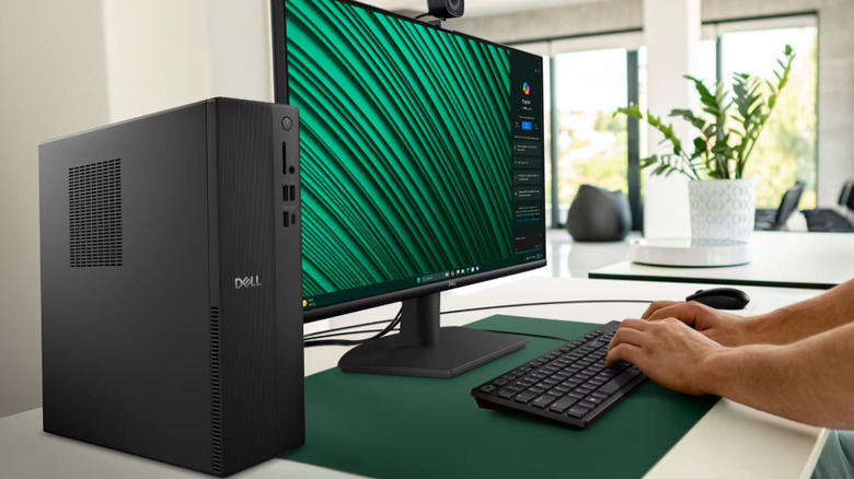 The Dell Slim Desktop ECS1250 at an office workstation