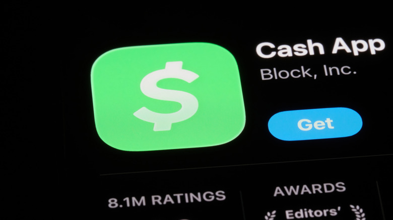 Cash App listing on a digital app store