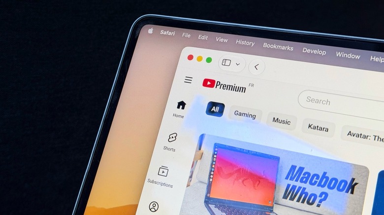 Close-Up of YouTube Premium logo on a MacBook Pro
