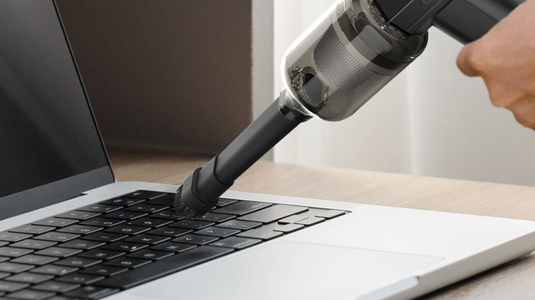 Type S 4 in 1 Electric Air Duster cleaning laptop keyboard